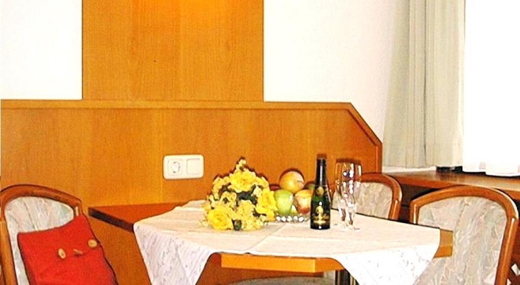 Hotel Almberg Passau Room photo